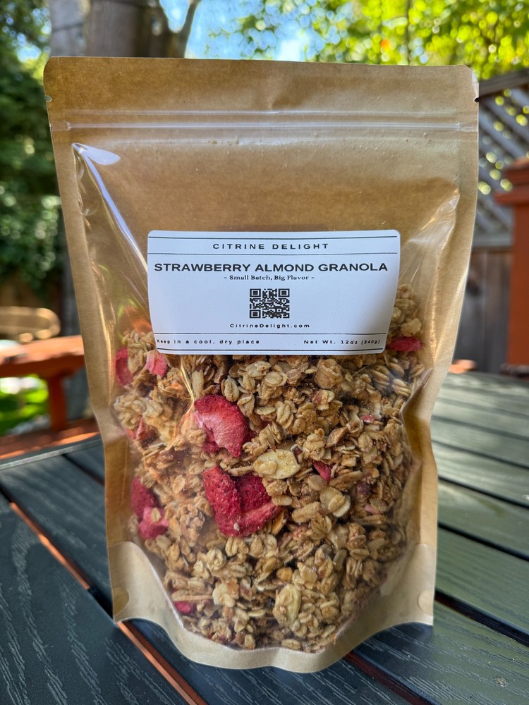 Strawberry Almond Granola pouch from Citrine Delight – front of packaging with freeze-dried strawberries and almonds